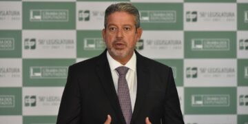 Presidente da Câmara diz que vitória de Lula não deve ser contestada