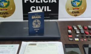 PCGO prende técnica de enfermagem por simular contrato milionário com mineradora e enganar vítimas, em Goianésia PCGO prende técnica de enfermagem por simular contrato milionário com mineradora e enganar vítimas, em Goianésia