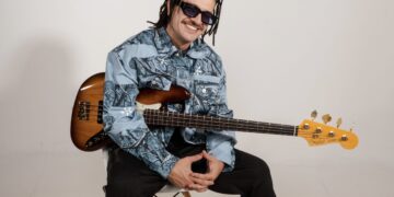 Junior Bazz: conheça o baixista que está ganhando espaço nos palcos do país Junior Bazz: conheça o baixista que está ganhando espaço nos palcos do país