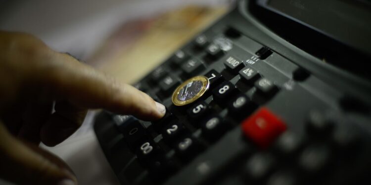 Margem de crédito consignado para servidores públicos aumenta para 45% Margem de crédito consignado para servidores públicos aumenta para 45%