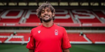 Nottingham Forest anuncia oficialmente a contratação de Gustavo Scarpa