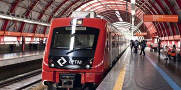 Transporte público grátis para idosos volta a valer em São Paulo Transporte público grátis para idosos volta a valer em São Paulo