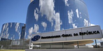 AGU e PGR pedem providências contra atos golpistas marcados para hoje AGU e PGR pedem providências contra atos golpistas marcados para hoje