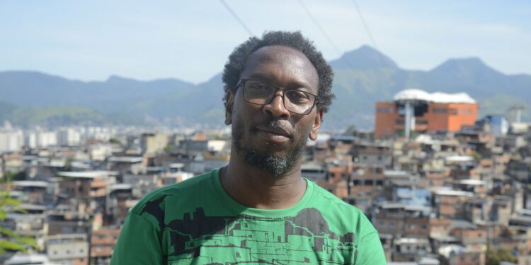 Ativista luso senegalês busca aliança contra racismo Ativista luso senegalês busca aliança contra racismo