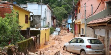 São Sebastião: verticalizar orla marítima pode gerar mais problemas São Sebastião: verticalizar orla marítima pode gerar mais problemas