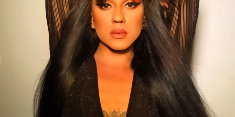 Agora Íris Vivazz: ex-cantor Henrique Vivazz inicia sua transição Agora Íris Vivazz: ex-cantor Henrique Vivazz inicia sua transição