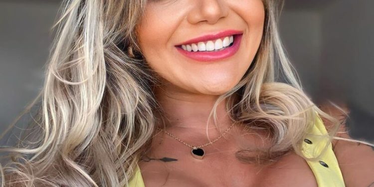 Ana Paula Marquez: de Musa Fitness a estrela do samba paulistano Ana Paula Marquez: de Musa Fitness a estrela do samba paulistano