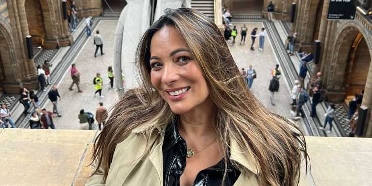 Márcia Romão traz dicas de Londres e Rio de Janeiro em novo episódio de “Passaporte Carimbado”, na Claro TV