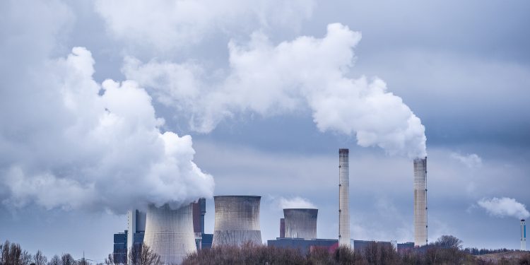 Créditos de Carbono no Brasil: emissões despencam e mercado enfrenta crise