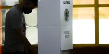 Eleições municipais 2024 serão no dia 6 de outubro, veja como se preparar