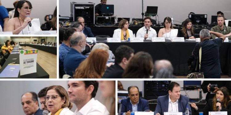 Conselho Nacional de Turismo se reúne e reafirma compromissos prioritários no setor Conselho Nacional de Turismo se reúne e reafirma compromissos prioritários no setor