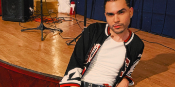 Mudriniz encanta público com show inédito em São Paulo Mudriniz encanta público com show inédito em São Paulo