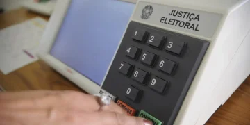 ELEIÇÕES 2024: Das 92 cidades bilionárias do Brasil, 48 contam com candidatos à reeleição para prefeito ELEIÇÕES 2024: Das 92 cidades bilionárias do Brasil, 48 contam com candidatos à reeleição para prefeito