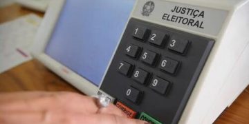 Eleições 2024: Topázio (PSD) leva prefeitura de Florianópolis; Porto Alegre e Curitiba terão segundo turno para prefeito Eleições 2024: Topázio (PSD) leva prefeitura de Florianópolis; Porto Alegre e Curitiba terão segundo turno para prefeito