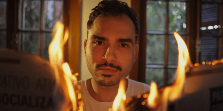 Mudriniz lança visuais das faixas “Sonhei” e “Negligência”, feats do primeiro álbum da carreira “Potencial Latente” Mudriniz lança visuais das faixas “Sonhei” e “Negligência”, feats do primeiro álbum da carreira “Potencial Latente”