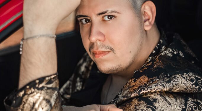 Marc Yann comemora sucesso do single “Profano”: “Tem sido mágico” Marc Yann comemora sucesso do single “Profano”: “Tem sido mágico”