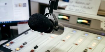 Rádios educativas: plano prevê outorgas em mais de mil municípios até 2026; confira lista Rádios educativas: plano prevê outorgas em mais de mil municípios até 2026; confira lista