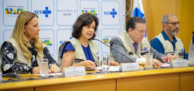 Dengue: Ministério da Saúde lança centro de operações e plano de contingência Dengue: Ministério da Saúde lança centro de operações e plano de contingência