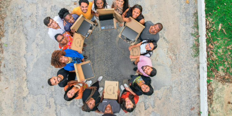 Inclusão digital: Programa ‘Computadores para Inclusão’ registra maior doação da história em 2024 Inclusão digital: Programa ‘Computadores para Inclusão’ registra maior doação da história em 2024