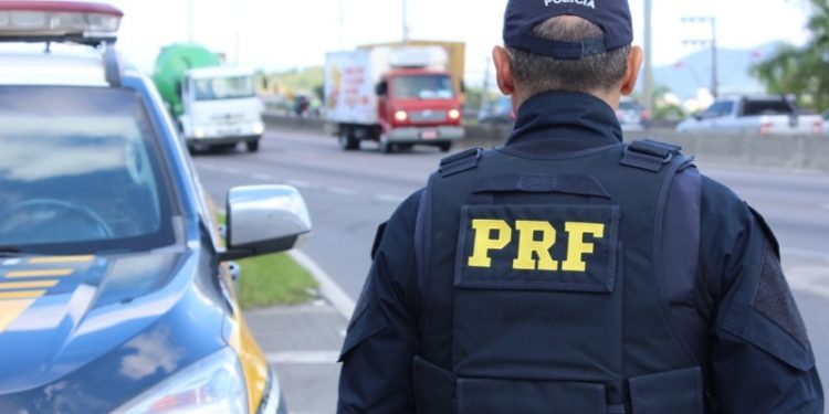 PEC da Segurança: sindicatos ligados à PRF reagem contra proposta