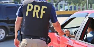 Carnaval: sete estados concentram os trechos mais críticos das rodovias federais Carnaval: sete estados concentram os trechos mais críticos das rodovias federais