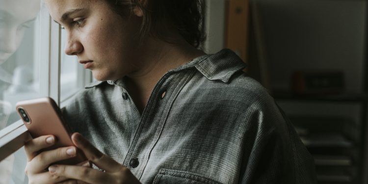 Saúde mental de adolescentes: mais de três horas por dia em comportamentos sedentários piora o quadro Saúde mental de adolescentes: mais de três horas por dia em comportamentos sedentários piora o quadro