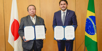 Brasil e Japão assinam acordo de cooperação de inclusão digital, tecnologia da informação e comunicação
