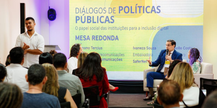 Ministério das Comunicações reforça criação do Plano Nacional de Inclusão Digital Ministério das Comunicações reforça criação do Plano Nacional de Inclusão Digital
