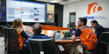 Defesa Civil Alerta: Envio demonstração para 36 cidades no RS destaca avanço no sistema de alerta precoce Defesa Civil Alerta: Envio demonstração para 36 cidades no RS destaca avanço no sistema de alerta precoce