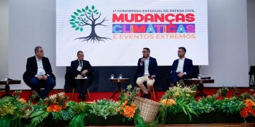 Ministro Waldez Góes discute a urgência de ações para o enfrentamento das mudanças climáticas e eventos extremos Ministro Waldez Góes discute a urgência de ações para o enfrentamento das mudanças climáticas e eventos extremos