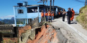 Plano emergencial é articulado em Petrópolis com apoio da Defesa Civil Nacional