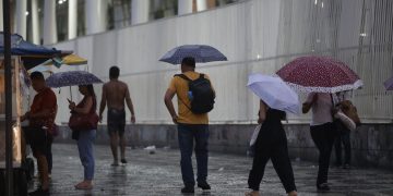 Reunião alinha estratégias para reduzir riscos com fortes chuvas no Sudeste