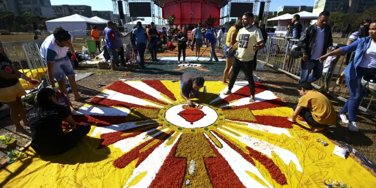 Corpus Christi: feriado ou ponto facultativo? Veja as capitais que decretaram feriado