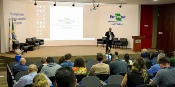 MIDR apresenta programas estratégicos na Embrapa Cerrados sobre demandas governamentais e políticas públicas