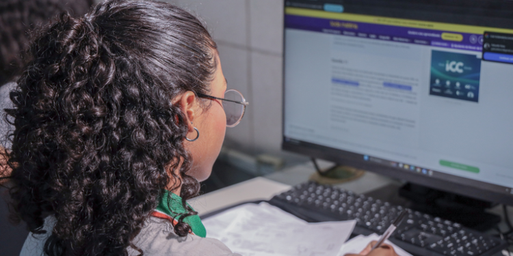 Mais de 2 mil escolas públicas serão conectadas à internet com alta velocidade no Brasil Mais de 2 mil escolas públicas serão conectadas à internet com alta velocidade no Brasil
