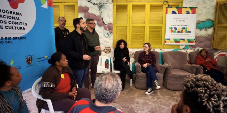 Porto Alegre: Ponto de Cultura Quilombo do Sopapo recebe visita de equipe do MinC Porto Alegre: Ponto de Cultura Quilombo do Sopapo recebe visita de equipe do MinC
