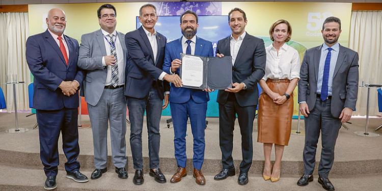 Waldez enaltece atuação da Codevasf durante posse do novo presidente Waldez enaltece atuação da Codevasf durante posse do novo presidente
