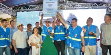 Comitiva do MIDR visita Açude Orós e aciona bomba que marca nova fase da barragem Comitiva do MIDR visita Açude Orós e aciona bomba que marca nova fase da barragem