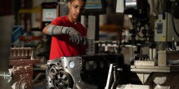 Inova Talentos: IEL abre 167 vagas com bolsas de até R$ 12 mil para projetos em empresas