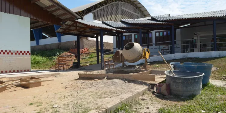 Municípios podem ter que devolver R$ 3,6 bilhões por obras da educação canceladas Municípios podem ter que devolver R$ 3,6 bilhões por obras da educação canceladas