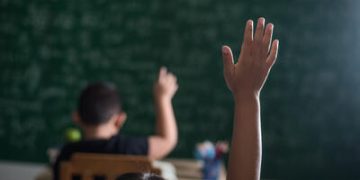 Novas diretrizes para jornada escolar em tempo integral entram em vigor com prazo de adequação até 2026