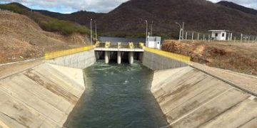 Água do São Francisco no Rio Grande do Norte: liberação começou nesta terça-feira (5) Água do São Francisco no Rio Grande do Norte: liberação começou nesta terça-feira (5)