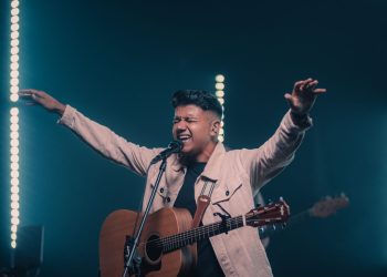 Naldinho Costa: uma voz emergente na adoração contemporânea