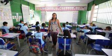 Fundeb: 1,2 mil municípios devem enviar dados para habilitação ao VAAR-Fundeb