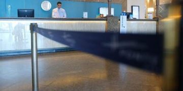 Novas regras de check-in e check-out valem para hotéis e pousadas em todo o país Novas regras de check-in e check-out valem para hotéis e pousadas em todo o país