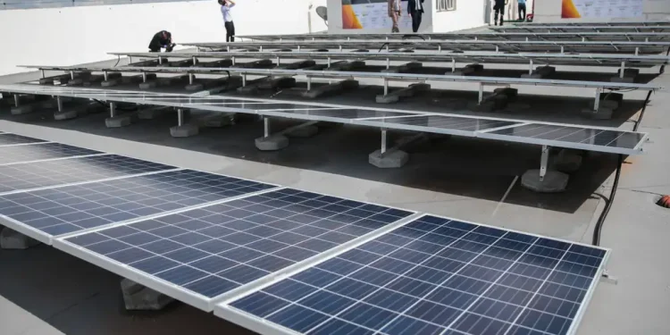 Produção de energia solar avança 9,5% na primeira quinzena de setembro Produção de energia solar avança 9,5% na primeira quinzena de setembro