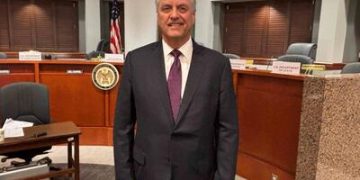Tarifaço: “Empresas americanas se beneficiaram das políticas brasileiras”, afirma embaixador Roberto Azevêdo em audiência nos EUA Tarifaço: “Empresas americanas se beneficiaram das políticas brasileiras”, afirma embaixador Roberto Azevêdo em audiência nos EUA