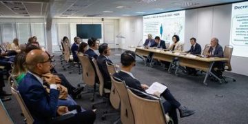 Brasil e China trocam experiências sobre desenvolvimento regional e transformação digital Brasil e China trocam experiências sobre desenvolvimento regional e transformação digital