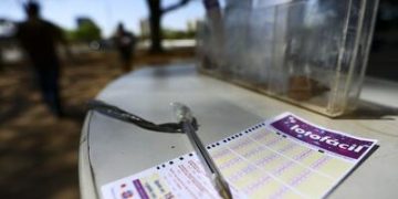 Lotofácil 3515: números e resultado do sorteio de hoje (17/10)