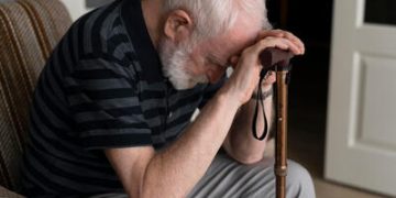 Por falta de verba, INSS suspende programa de redução de fila